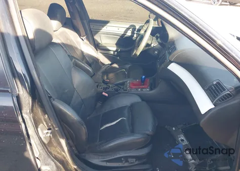 2003 BMW 330I из США, поврежденный, VIN WBAEV53483KM04852